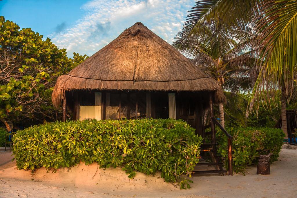 Hemingway Romantic Eco Resort Tulum Exterior foto